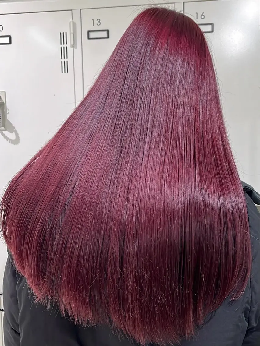 ロング カラー ブリーチ カット ヘアカラー トリートメント ヘッドスパ 艶髪【カラー支持率 No.1】リノ🪐のヘアスタイル