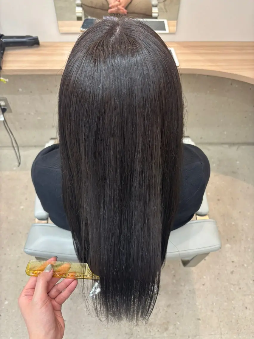 カラー アッシュ ブルーカラー ブルーアッシュ ヘアカラー HINA カラー/縮毛矯正のヘアスタイル