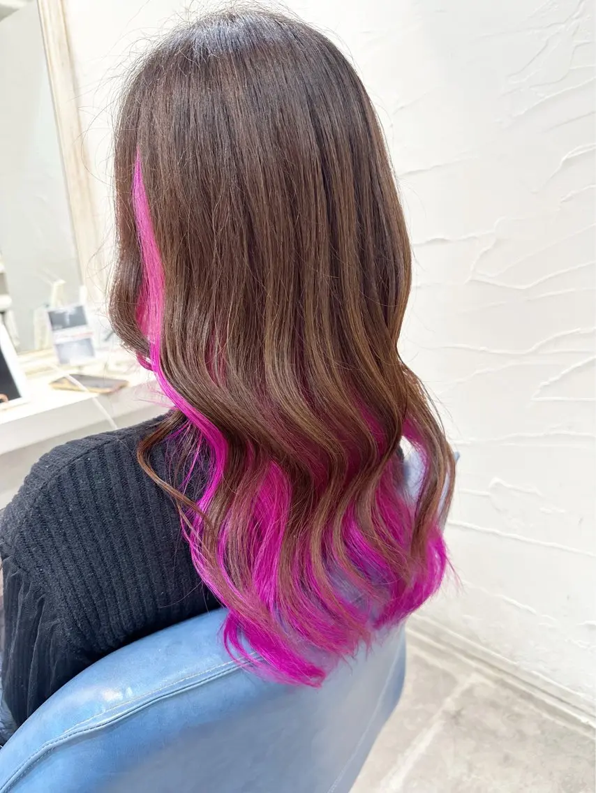 ロング カラー ブリーチ ケアブリーチ インナーカラー ピンクカラー 中目黒✂︎店長✂︎ TOMOHIROのヘアスタイル