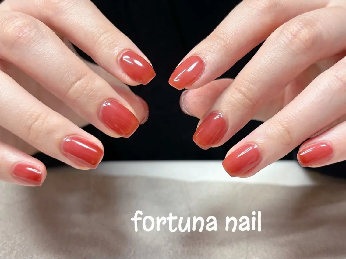 ネイル Nail •Head スパFortunaのネイルデザイン