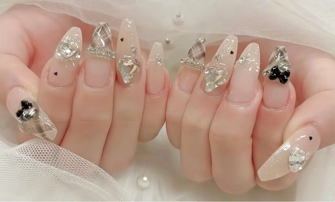 ネイル ハンドネイル Luvia Ginzaのネイルデザイン