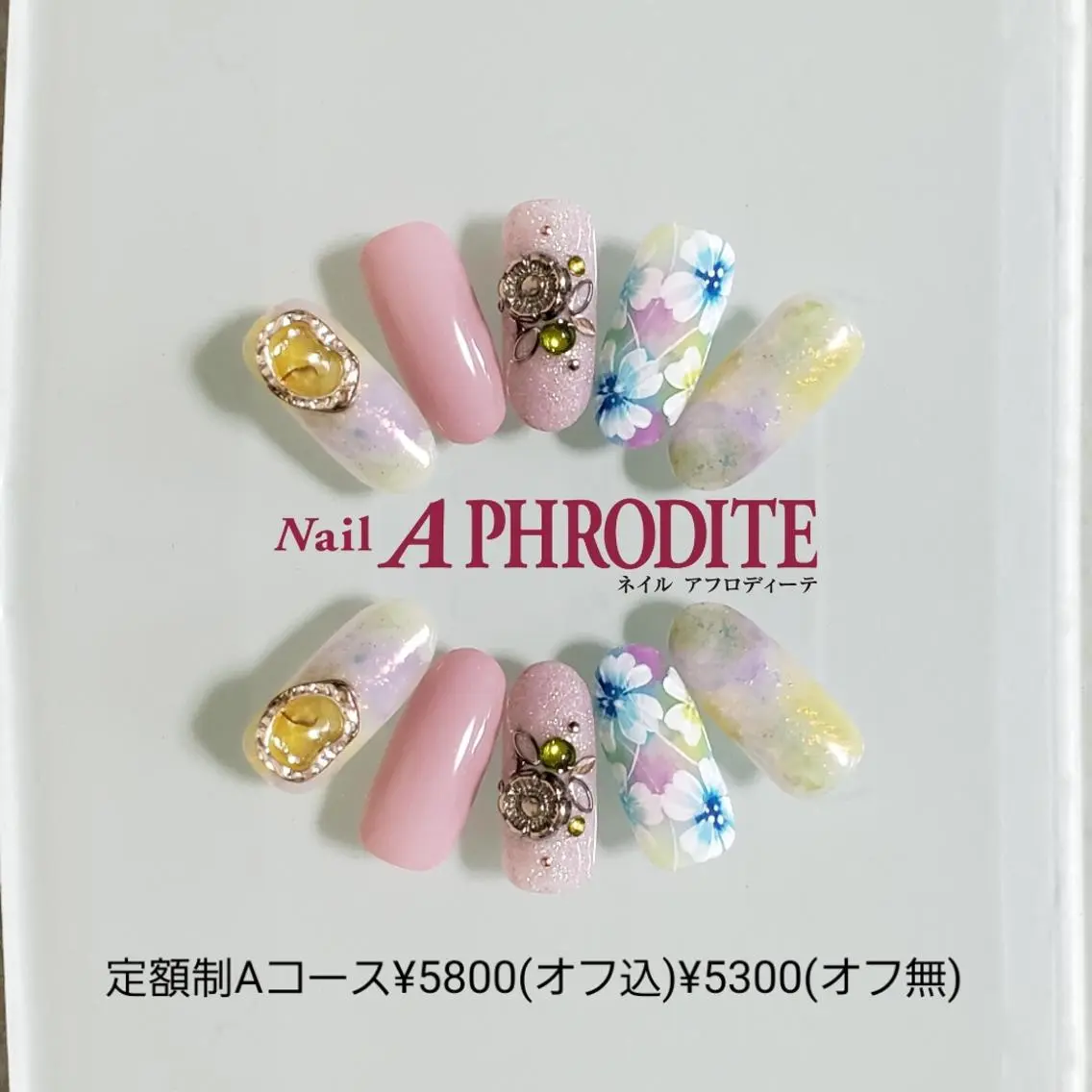 ネイル 持ち込み ニュアンスネイル ハンドネイル Nail Aphroditeのネイルデザイン