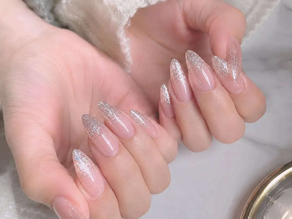 ネイル ハンドネイル naiisalon apfelのネイルデザイン