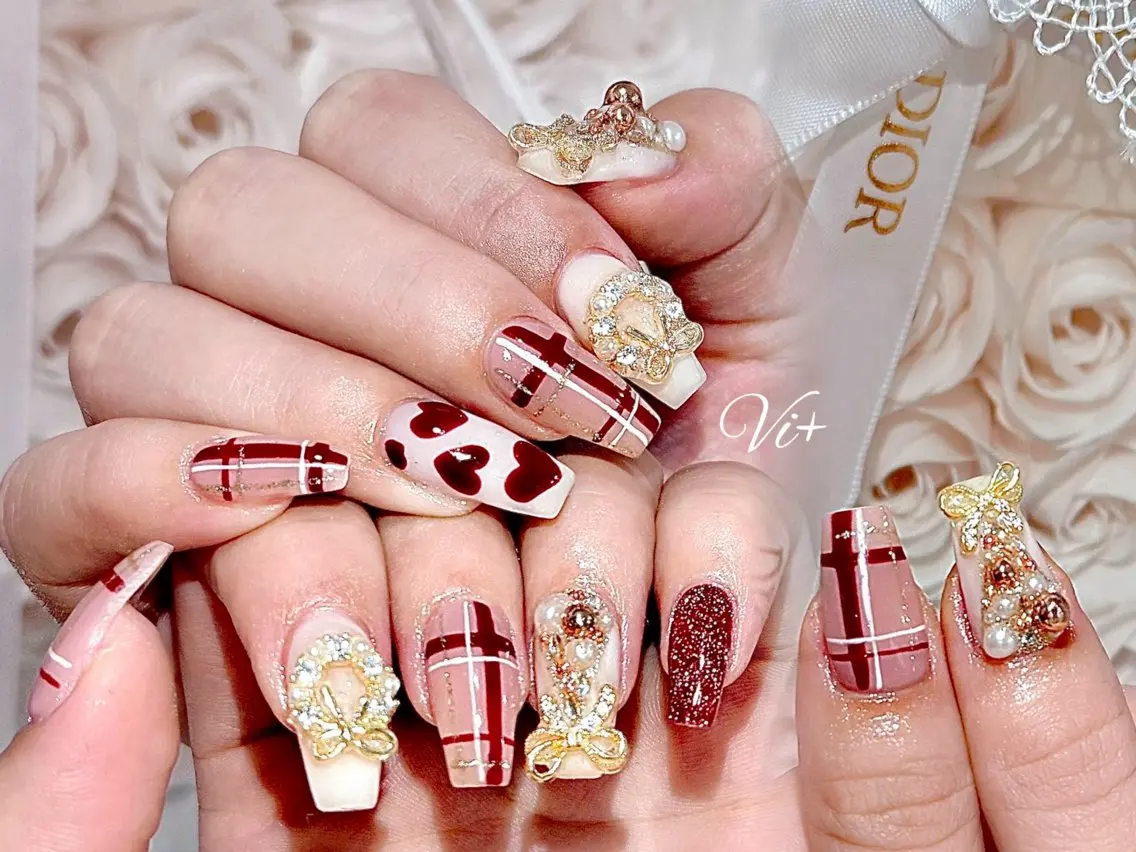 ネイル ハンドネイル ✨Nailsalon Vi+✨のネイルデザイン