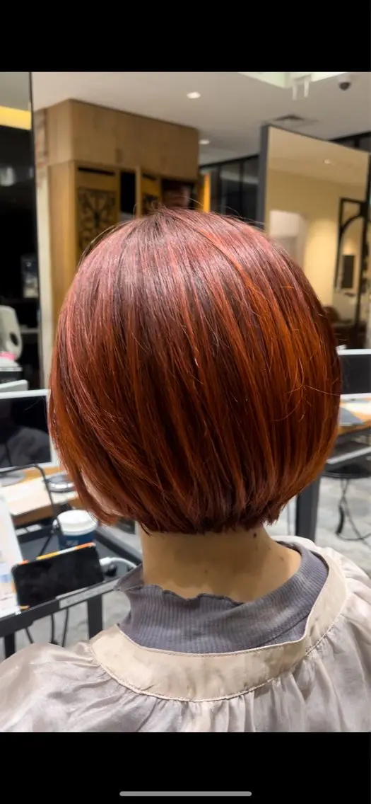 ショート カラー ボブ 顔まわりカット 前髪カット安井楽人のヘアスタイル