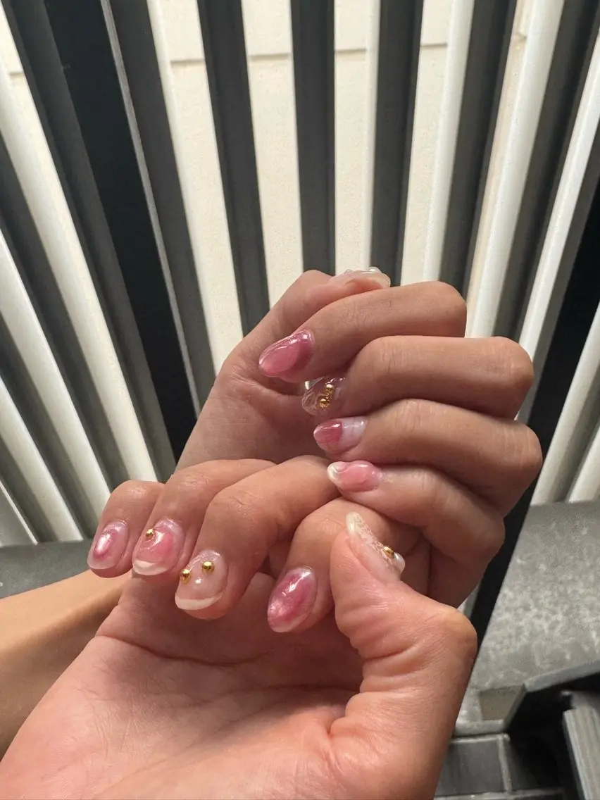 ネイル ハンドネイル カエデ/ 海外ネイル🌺のネイルデザイン