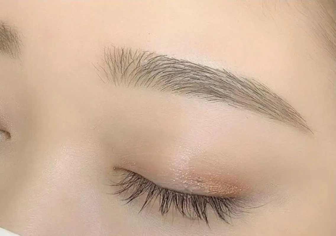アイブロウ SourCil コレド日本橋のマツエク・マツパデザイン