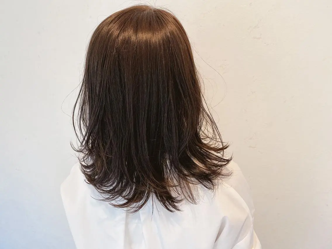 ミディアム カラー 伊藤 さやかのヘアスタイル