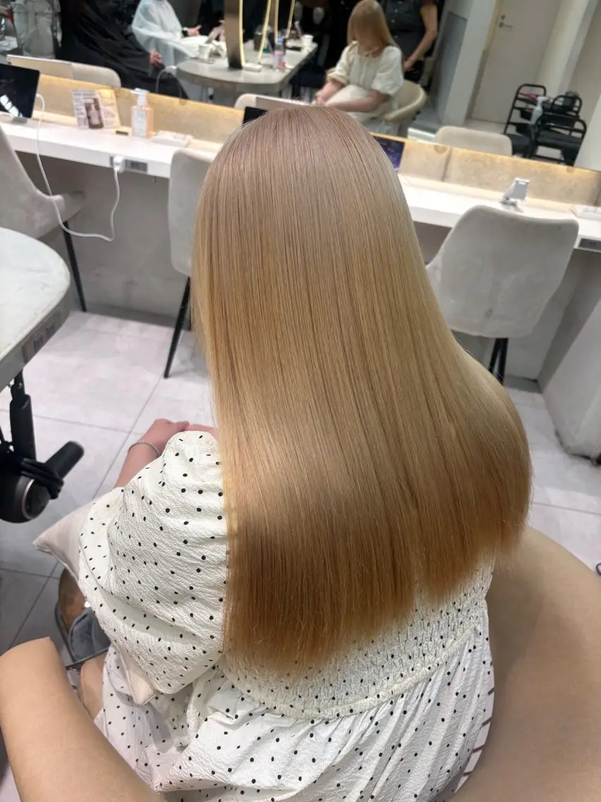 ロング カット ヘアカラー トリートメント 顔周り🇰🇷韓国 レイヤー/モエのヘアスタイル