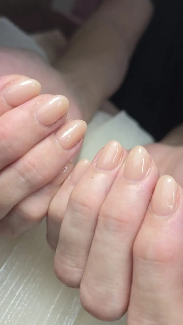 ネイル ハンドネイル ネイルサロンベルティ .ひとみのネイルデザイン