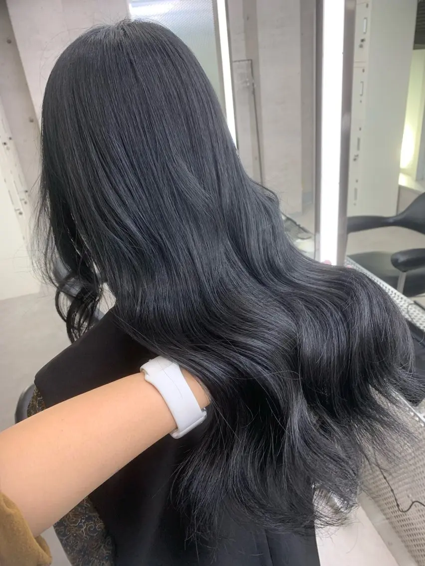 ロング トリートメント ヘアカラー トリートメント 💋色気ハイトーン 💋HARUKAのヘアスタイル