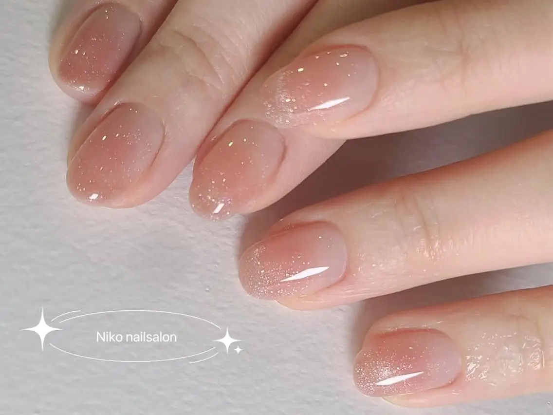 ネイル 長さ出し フットネイル フレンチネイル ジェルネイル ガラスフレンチ ハンドネイル Nikoネイルサロン 本八幡店のネイルデザイン