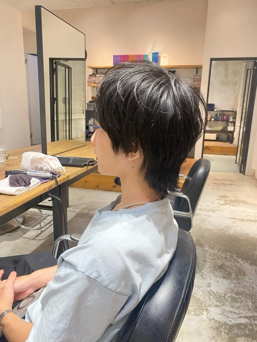 ショート ウルフカット カット ヘアカラー トリートメント 関 桃萌果のヘアスタイル