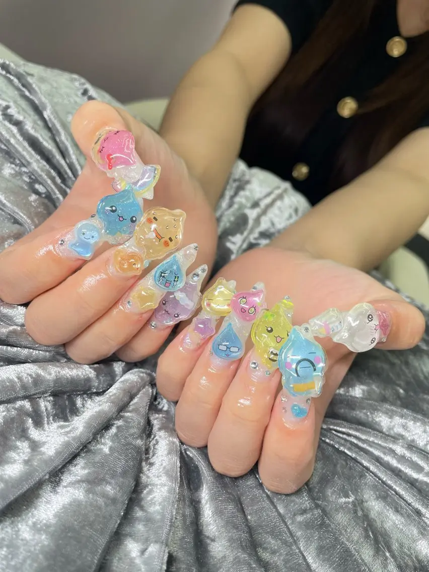 ネイル ハンドネイル Mumu眉毛,ネイル モデル募集中🪄のネイルデザイン