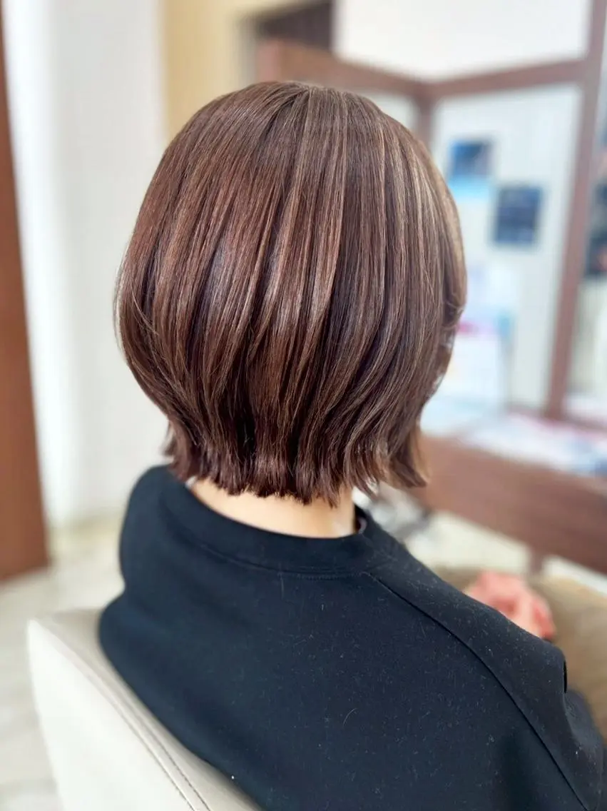 リタッチカラー(伸びてきた根本だけ) Aujuaシャンプーとお仕上げ付きの写真