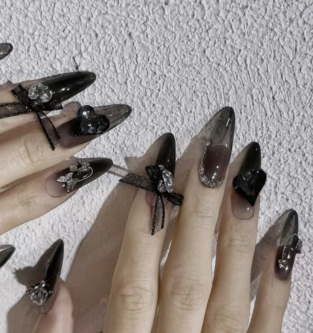 ネイル 持ち込み ハンドネイル UM Nail Salonのネイルデザイン