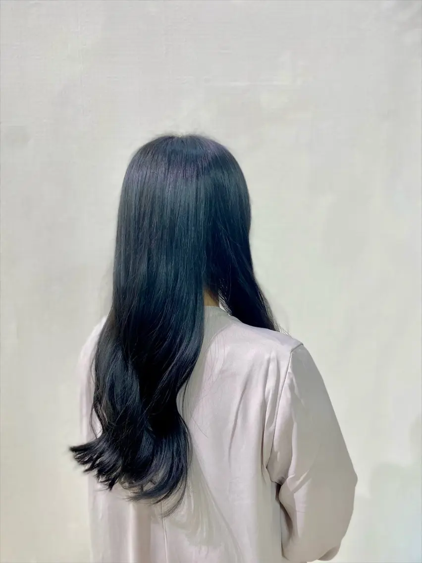 ロング ヘアカラー 杉森 蘭琉のネイルデザイン