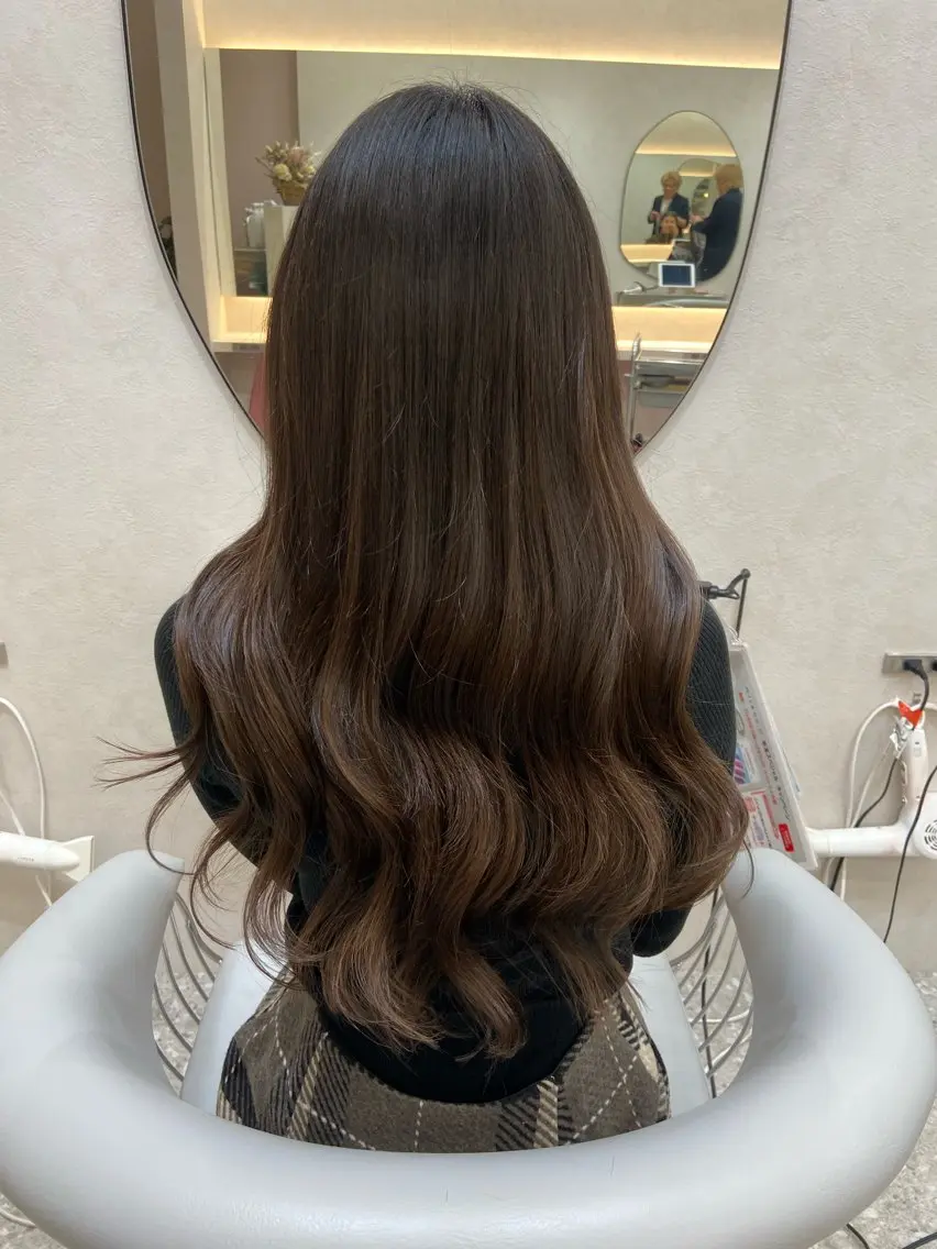 ロング カラー シールエクステ くびれヘア エクステ ヨシンモリ 韓国風ヘア カット ヘアカラー エクステ 新宿/韓国ヘア 中明度カラー/かやのヘアスタイル