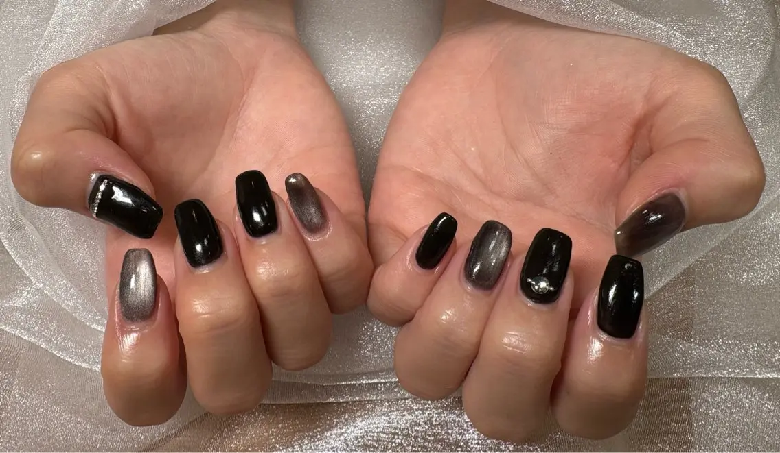 ネイル マグネットネイル nail salon soi(ソア)のネイルデザイン