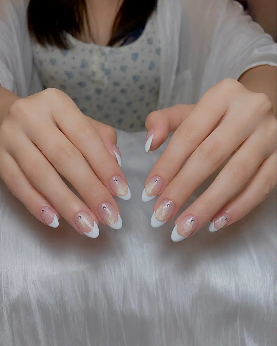 ネイル アートネイル ジェルネイル キラキラネイル 韓国ネイル オフィスネイル DAISY_NAIL 【フィルイン専門店】のネイルデザイン