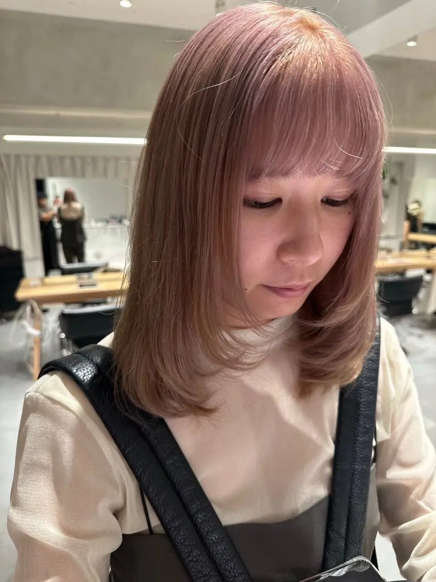 セミロング カラー ヘアアレンジ 透明感カラー ヘアカラー トリートメント オリーブ透明感カラー 表参道/MIKUのヘアスタイル