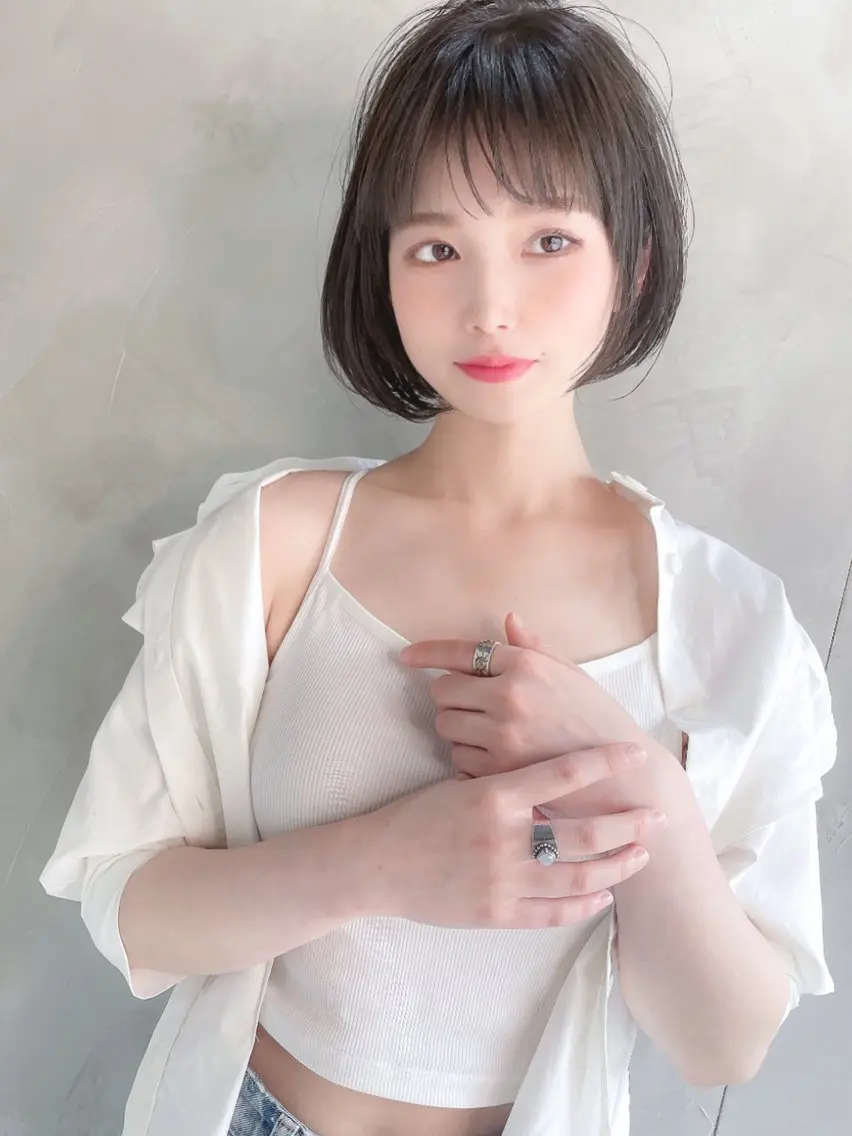 ショート カラー ヘアアレンジ グレージュ オリーブグレージュ オリーブグレー ボブ カット ヘアカラー ivybyCIEL 女性専用サロンのヘアスタイル
