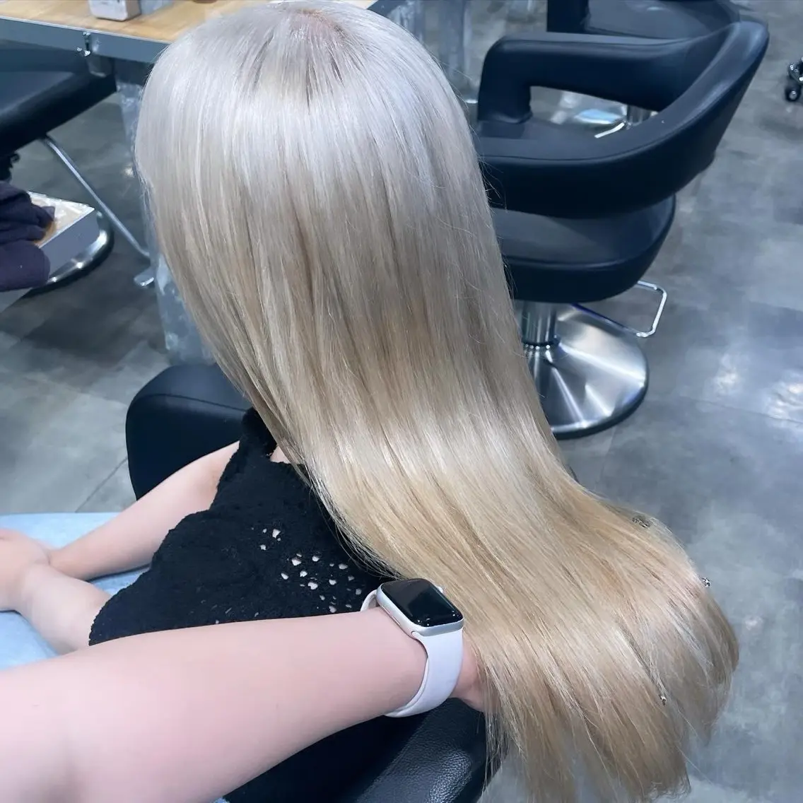 ロング カラー ヘアカラー ハイトーン 横浜💞ミオのヘアスタイル