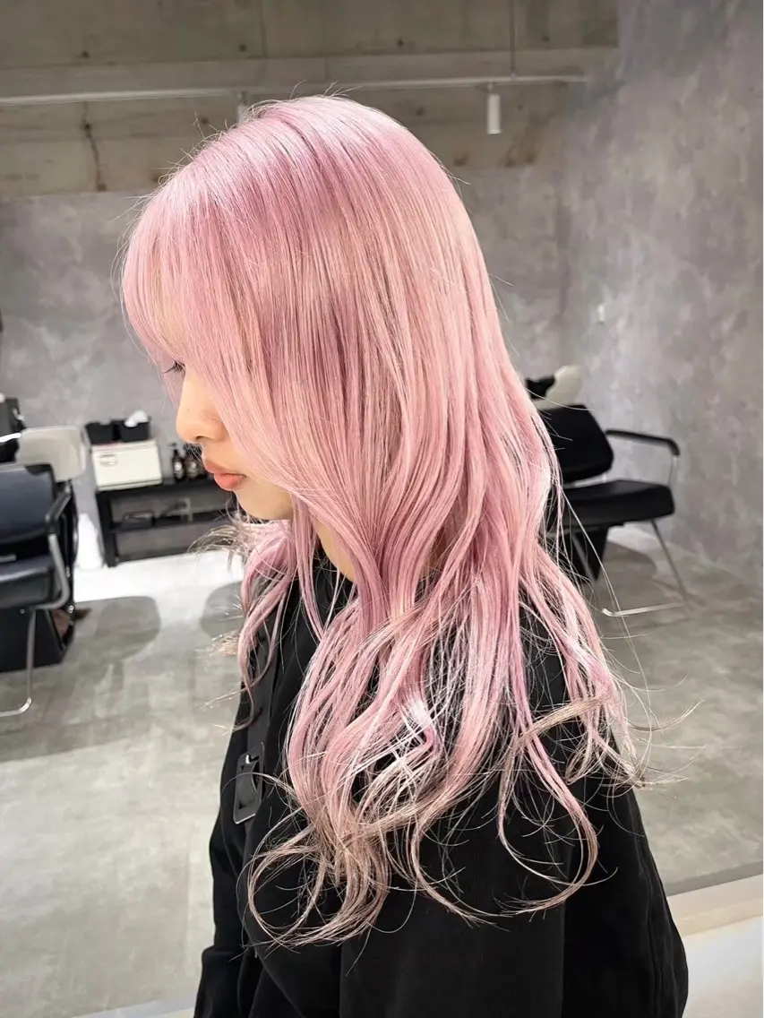 カラー 齊藤 千隼のヘアスタイル