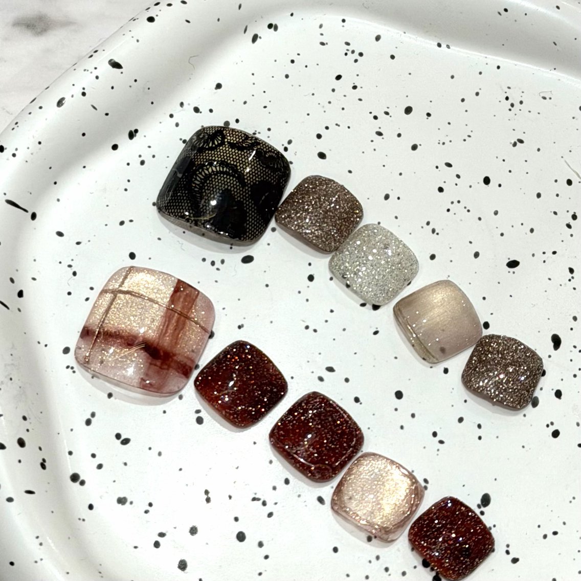 ネイル フットネイル TAKAHASHI 🧃Zina錦糸町のネイルデザイン
