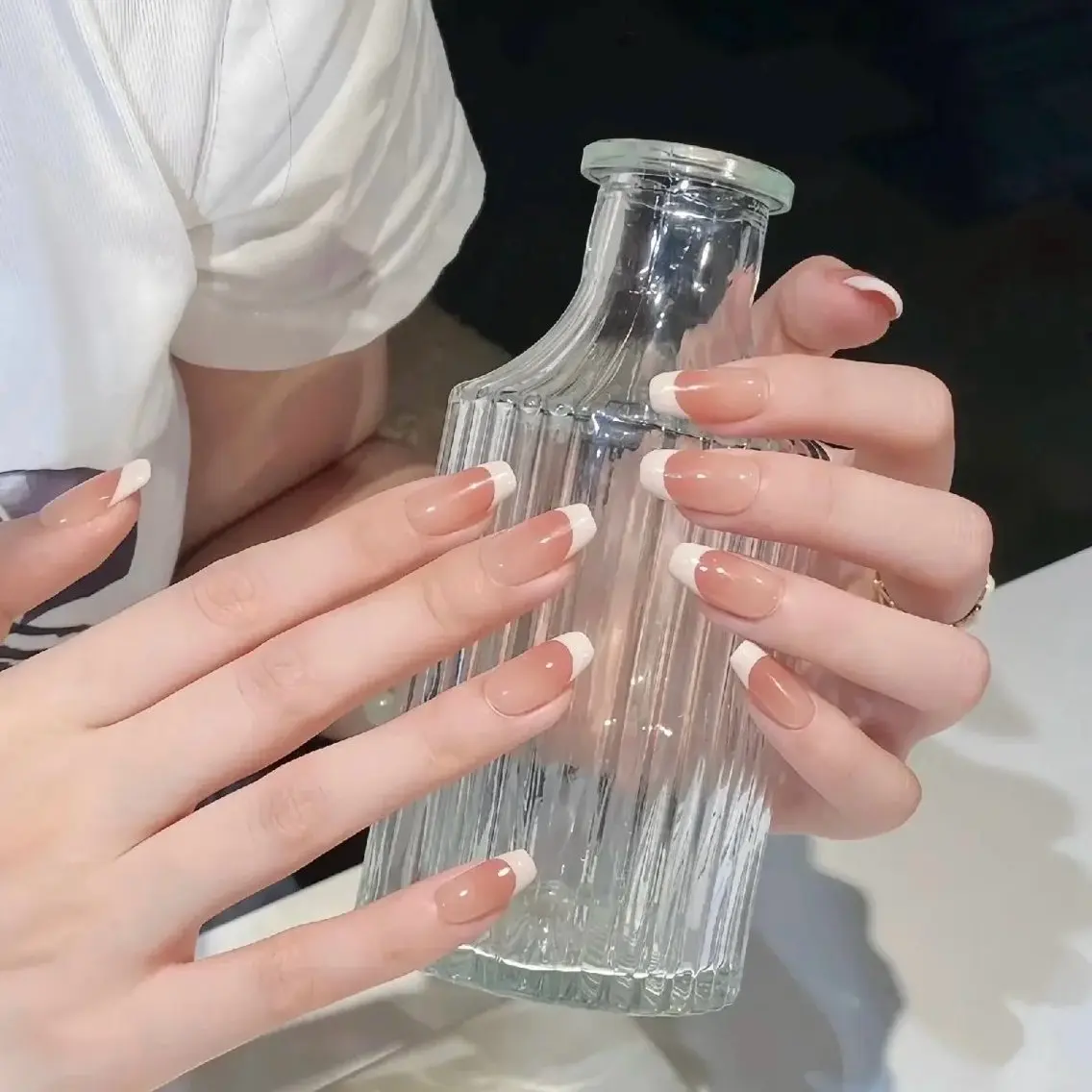 ネイル ハンドネイル ハンドケア Emi⭐️⭐️ 上野店のネイルデザイン