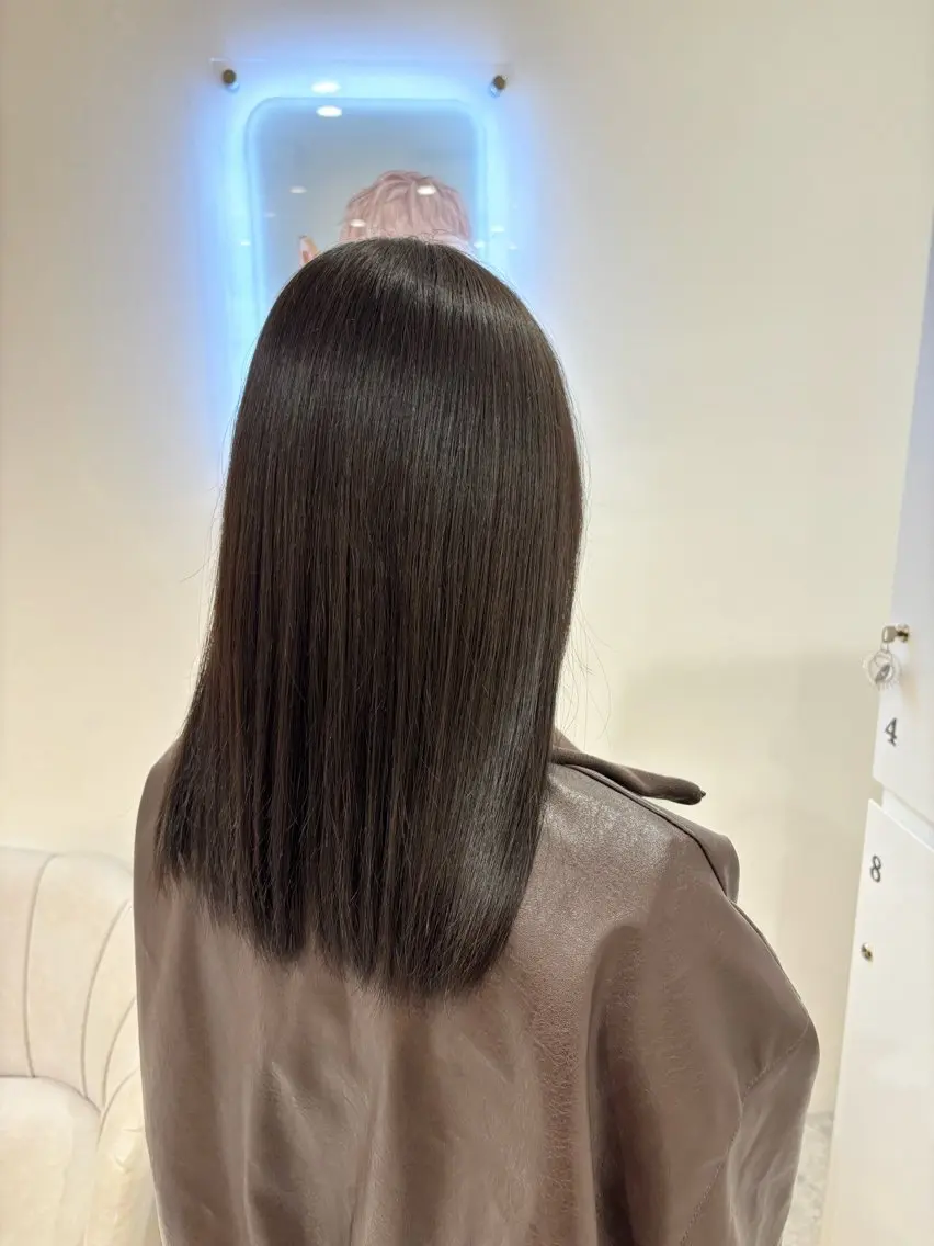 ミディアム MOMOHA/ 🍑レイヤーカットのヘアスタイル
