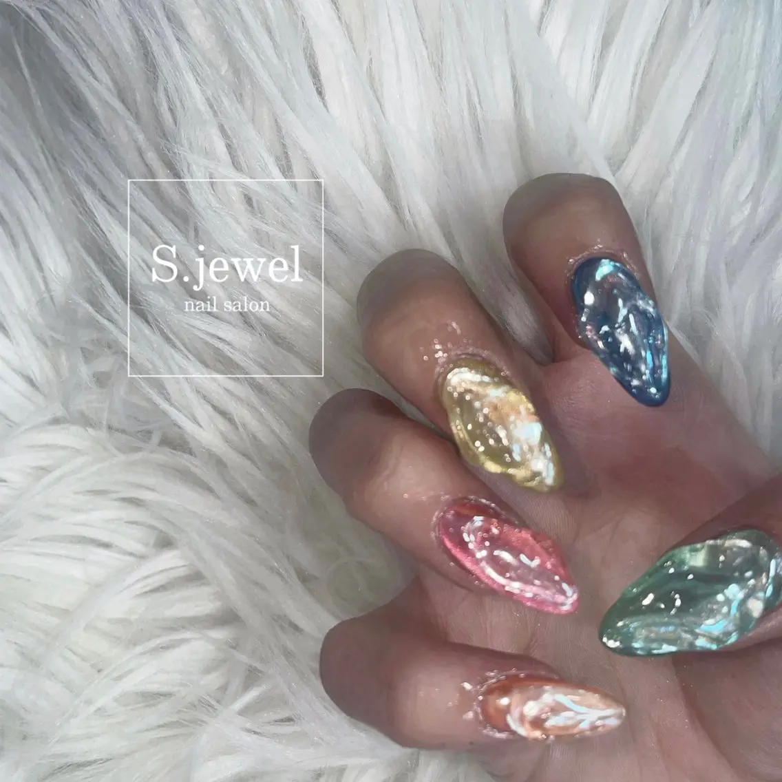 ネイル S. JEWELのネイルデザイン