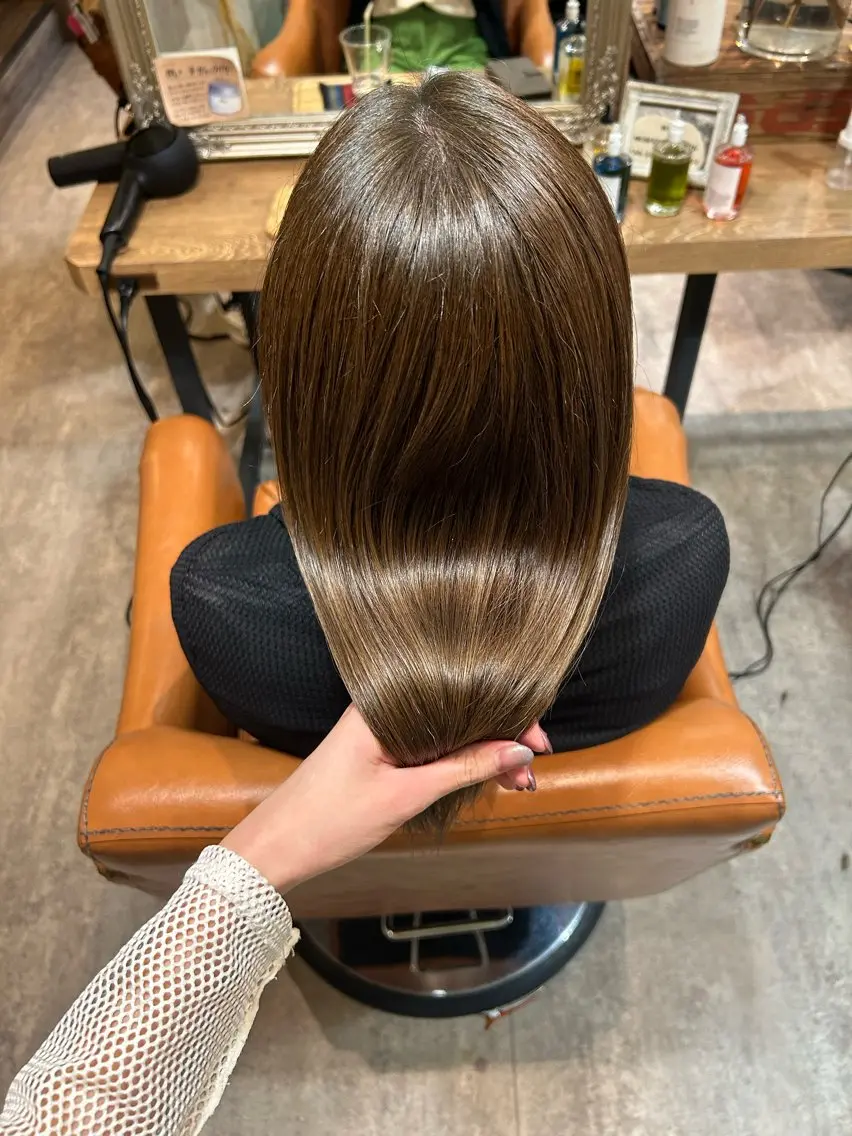 セミロング カラー ヘアカラー トリートメント HARE nene🐿🍡のヘアスタイル
