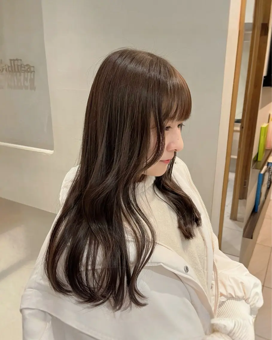 ロング カラー カット ヘアカラー トリートメント ナミ🩶暗髪/暖色 ❤️/透明感/縮毛のヘアスタイル
