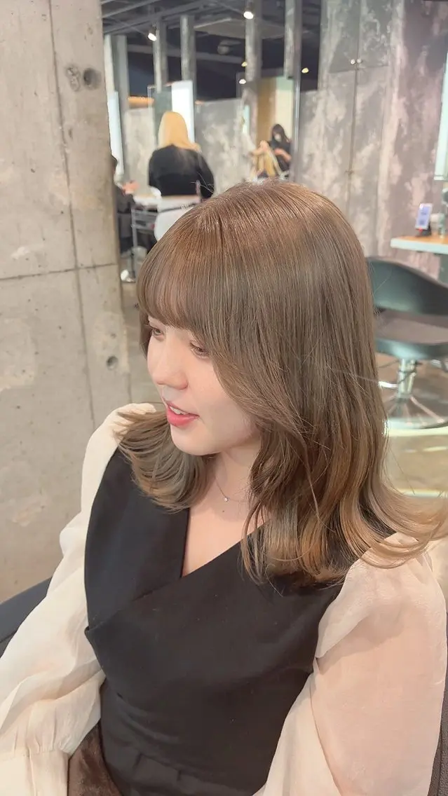 セミロング 似合わせhair🌷 momoのヘアスタイル
