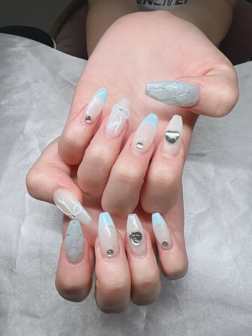 ネイル 長さ出し グラデーション キラキラネイル マグネットネイル ニュアンスネイル Lee Nails チップ長さだし専門店のネイルデザイン