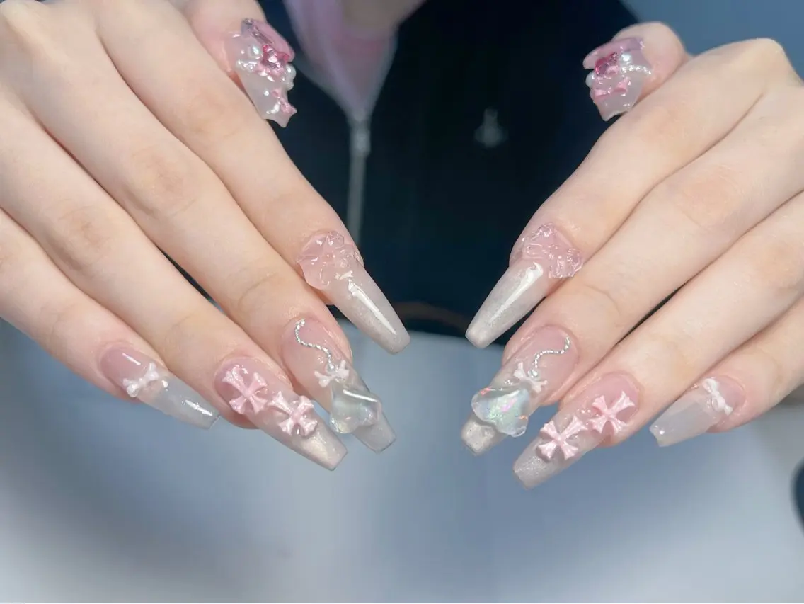 ネイル 成人式 フラッシュネイル フットネイル ジェルネイル 卒業式 心斎橋Mione nail salonのネイルデザイン
