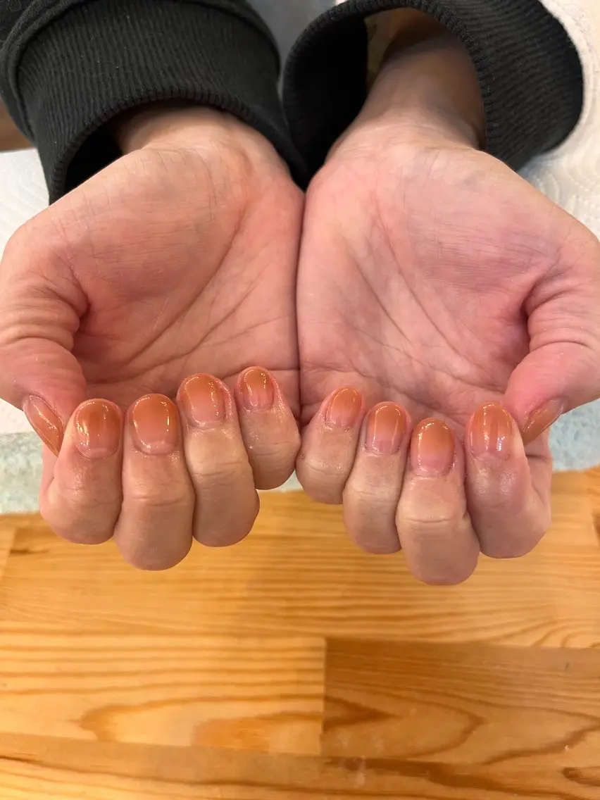 ネイル グラデーション nailAlaia 妙典店   アイリのネイルデザイン