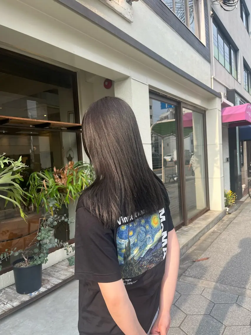 ロング カラー 透明感カラー 三浦 ふたばのヘアスタイル