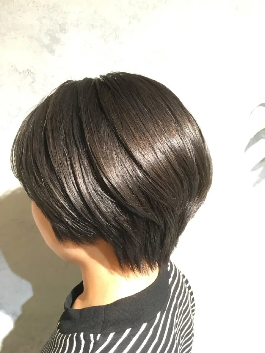 ショート カット ヘアカラー Attirer Kaiのヘアスタイル