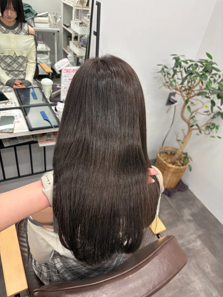 ロング カラー ヘアカラー トリートメント Hina🫧透明感 /上品/モテ🫧のヘアスタイル