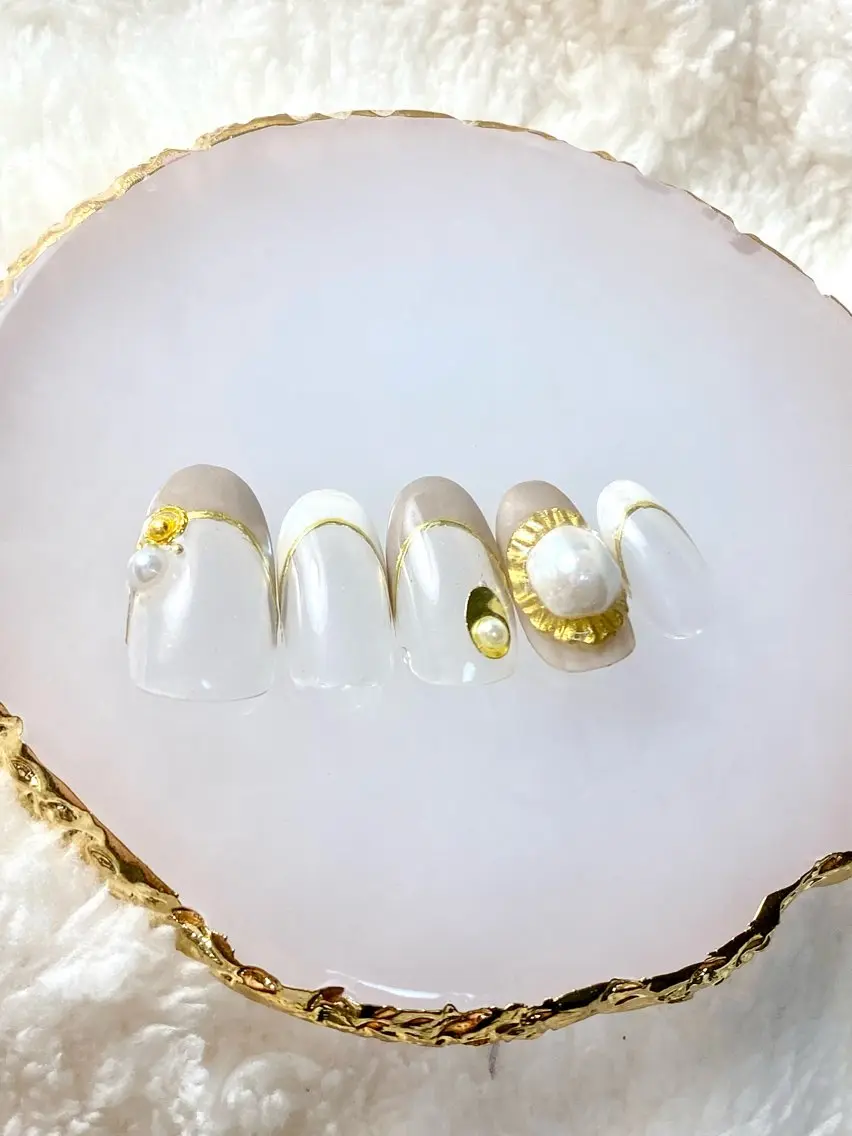 ネイル 7e. Nailのネイルデザイン