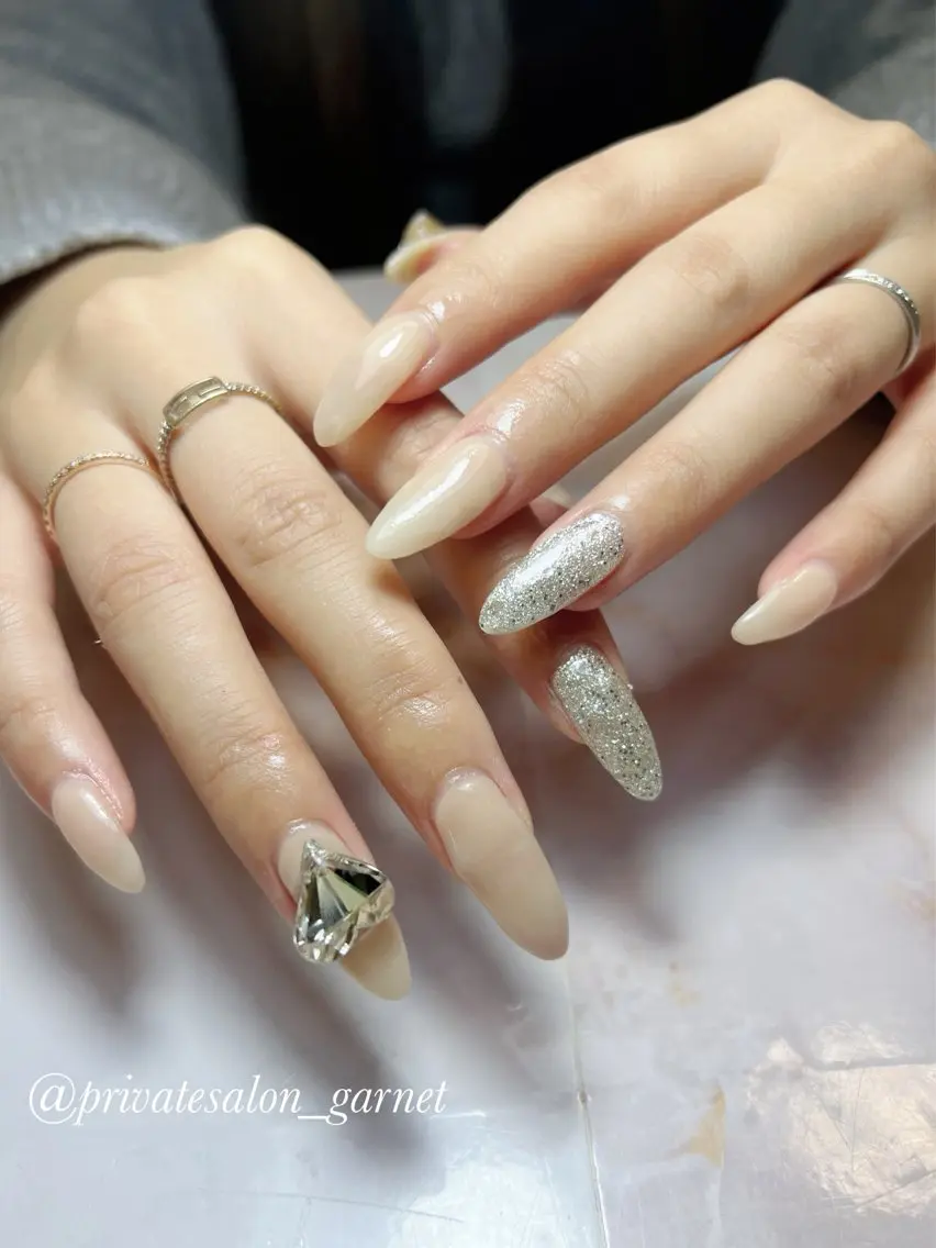 ネイル ワンホンネイル Garnet nailのネイルデザイン