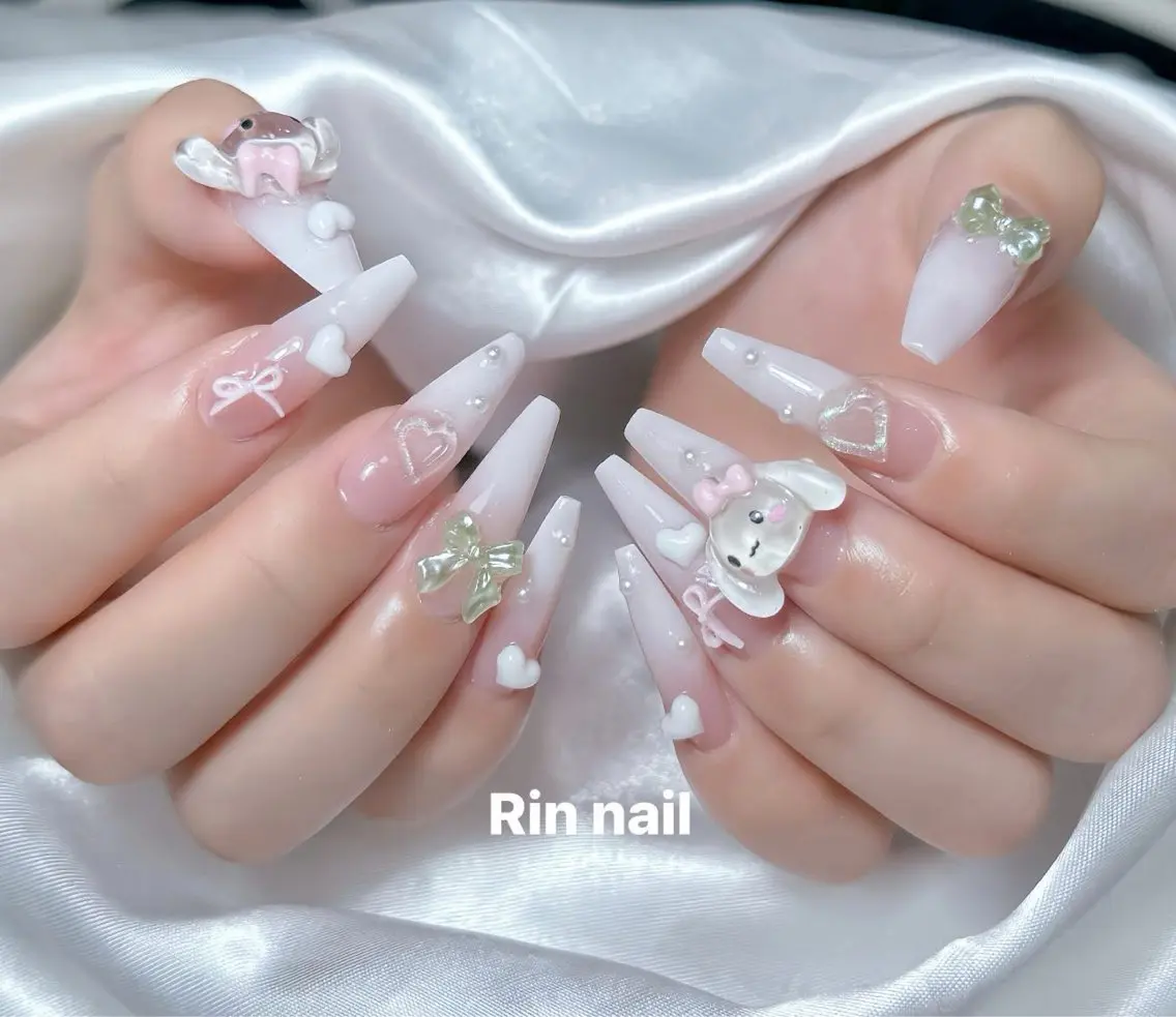 ネイル アニマル柄 ボルドー ブラウン チークネイル フレンチネイル ハンドネイル Rin Nail 新大久保店のネイルデザイン