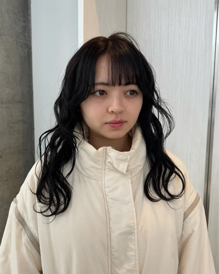 ロング カラー 透明感カラー オリーブグレー カットモデル募集 suzUkaのヘアスタイル