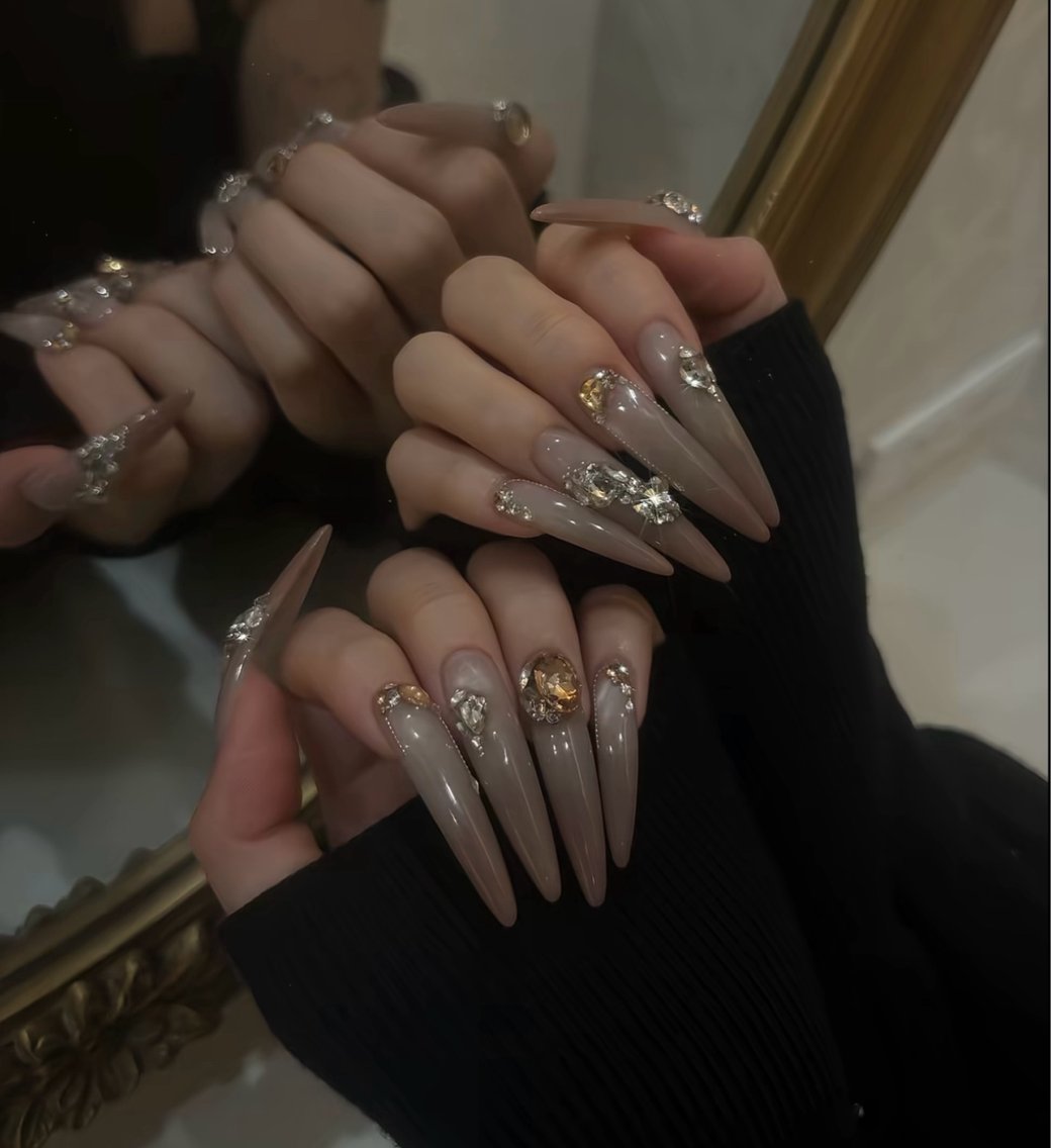 ネイル ハンドネイル NiJi Nailsのネイルデザイン
