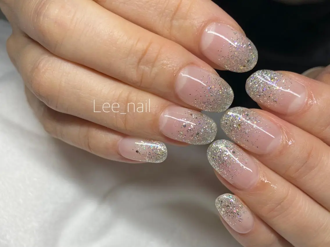ネイル グラデーション ラメ(グリッター) ラメグラデーション ハンドネイル Lee_ nailのネイルデザイン