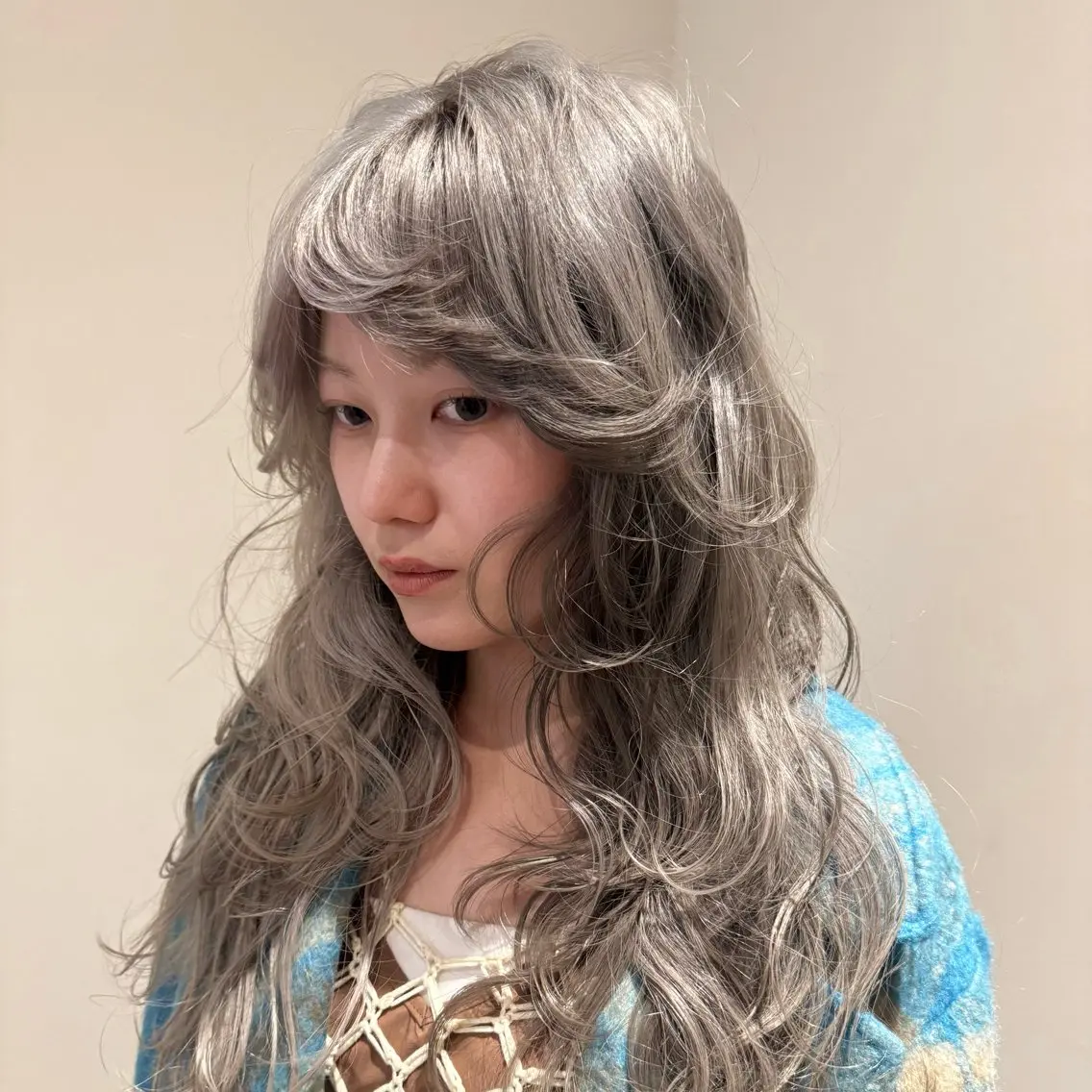 ロング カラー ヘアカラー ハイトーン/デザイン カラー山下莉歩のヘアスタイル