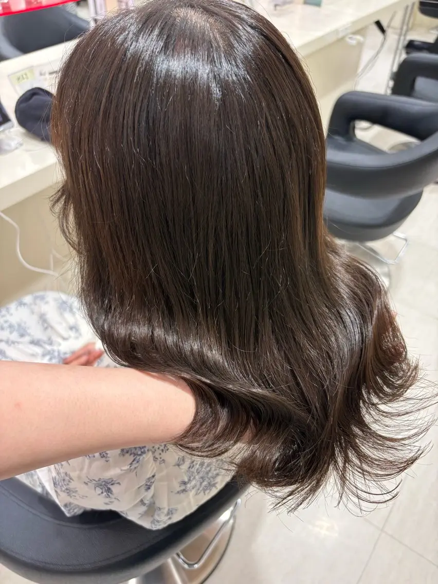 ミディアム カラー カット ヘアカラー トリートメント 💕мei 透明感カラー💕のヘアスタイル