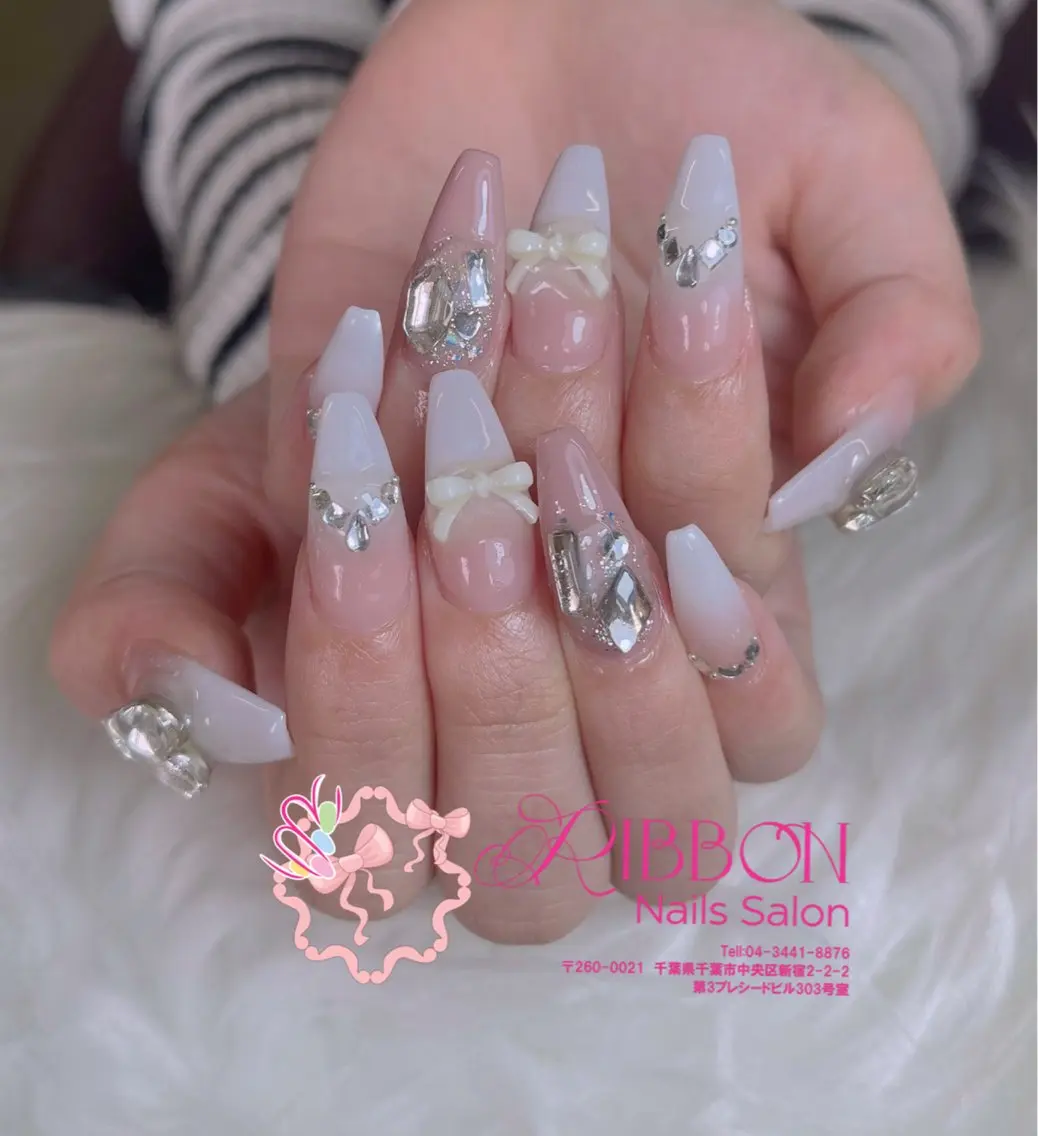 ネイル フレンチネイル ジェルネイル マグネットネイル 持ち込み ニュアンスネイル ハンドネイル Ribbonnail salonのネイルデザイン
